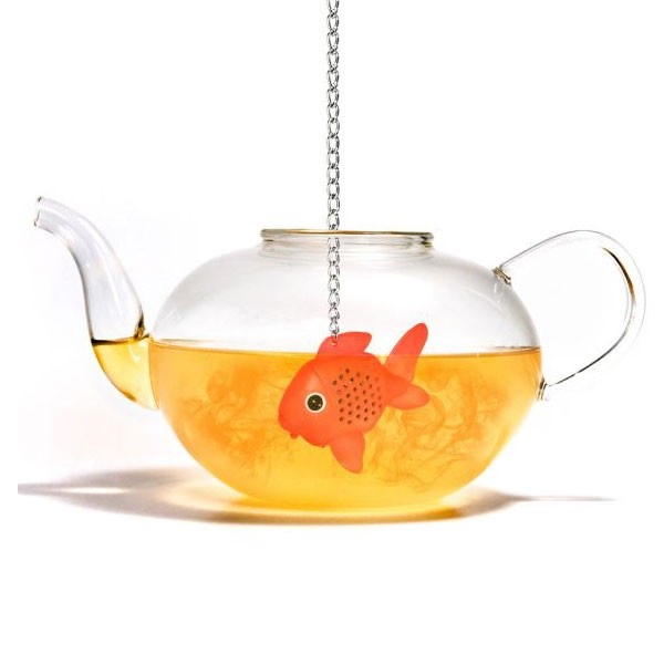 zaparzacz do herbaty złota rybka