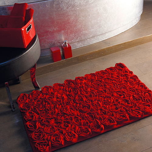 dywanik lazienkowy róże