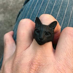 pierscionek czarny kot